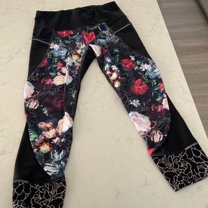 Athleta small tights